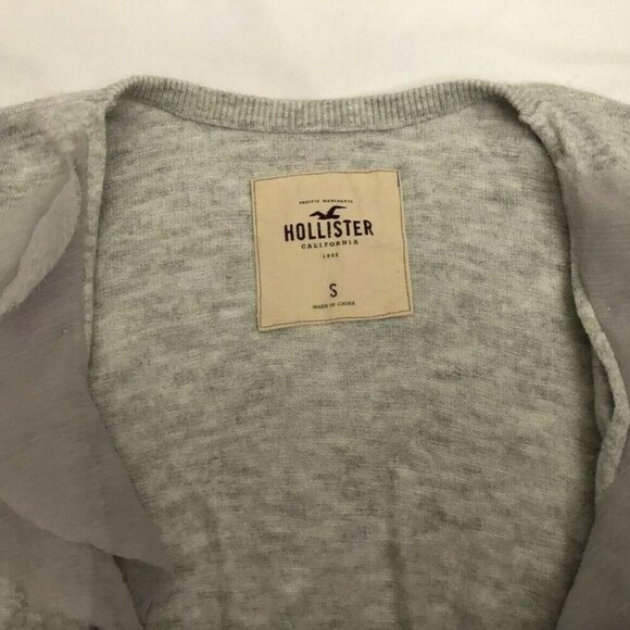 Hollister Womens Ruffle Cascade Cardigan Size Small Sweater Gray Sweater - Picture 4 of 4